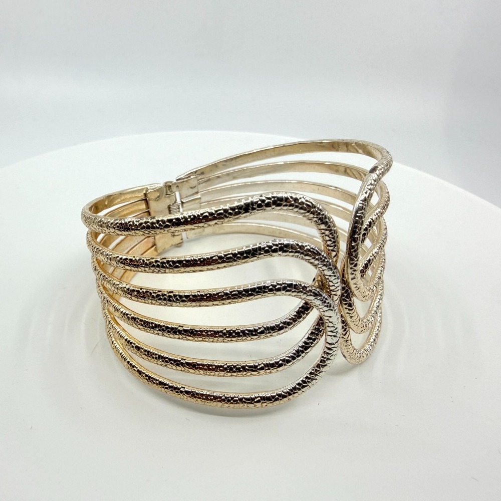 Vintage Gold Tone Multi Strand Textured Open Loop Statement Cuff Bracelet